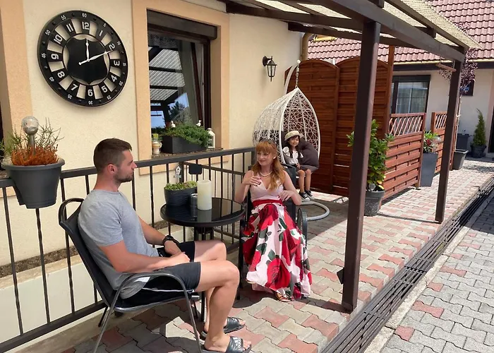 U Synagogy Apartman *